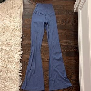 Aerie cross flare blue leggings